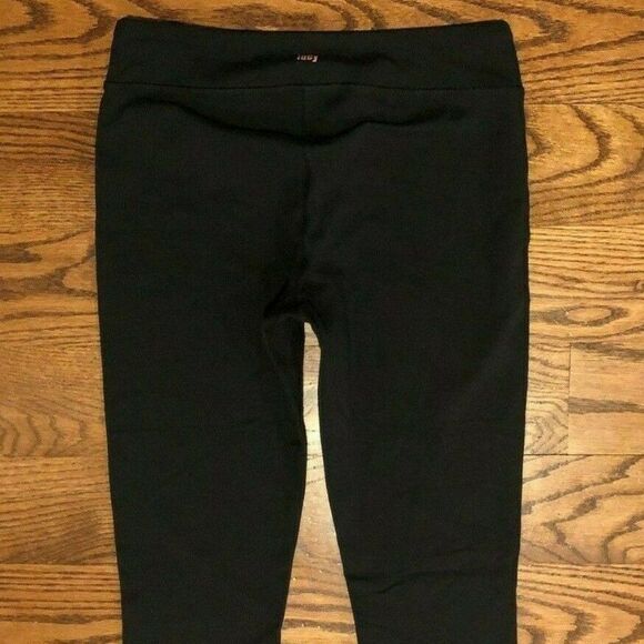 Lucy Black Workout Athletic Capri Pants Small - Picture 3 of 5